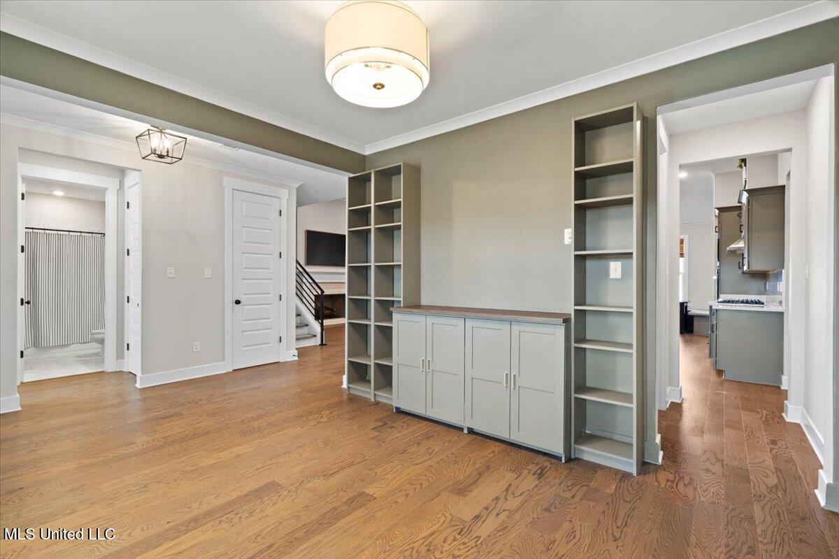 9564 Silo Pk Road Olive Branch, MS 38654 - Photo 17 of 50 Custom Built In Cabinets