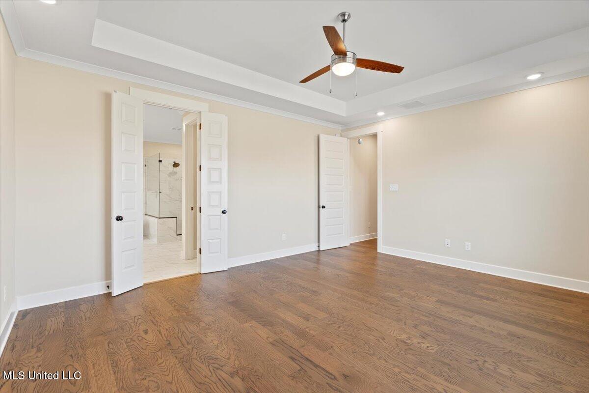 9564 Silo Pk Road Olive Branch, MS 38654 - Photo 25 of 50 Primary Suite