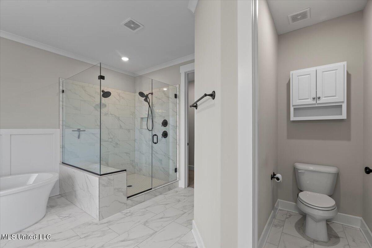 9564 Silo Pk Road Olive Branch, MS 38654 - Photo 26 of 50 Primary Bath Ensuite