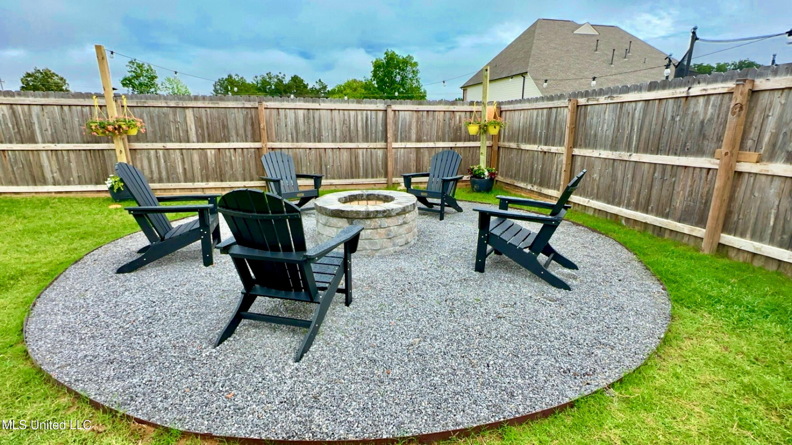 9564 Silo Pk Road Olive Branch, MS 38654 - Photo 45 of 50 Fire pit