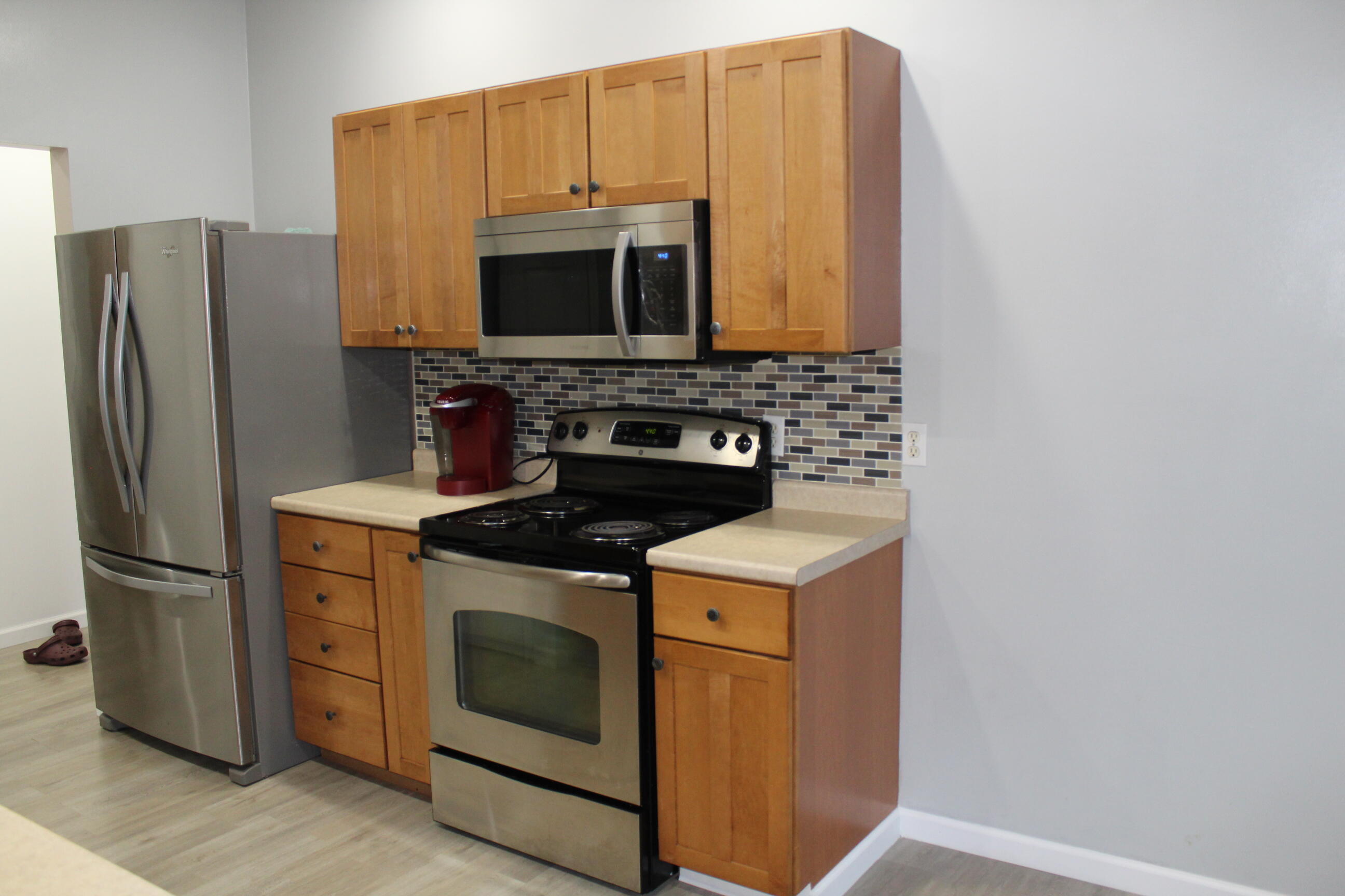 702 Beth Avenue Kalamazoo, MI 49004 - Photo 11 of 43 IMG_0160