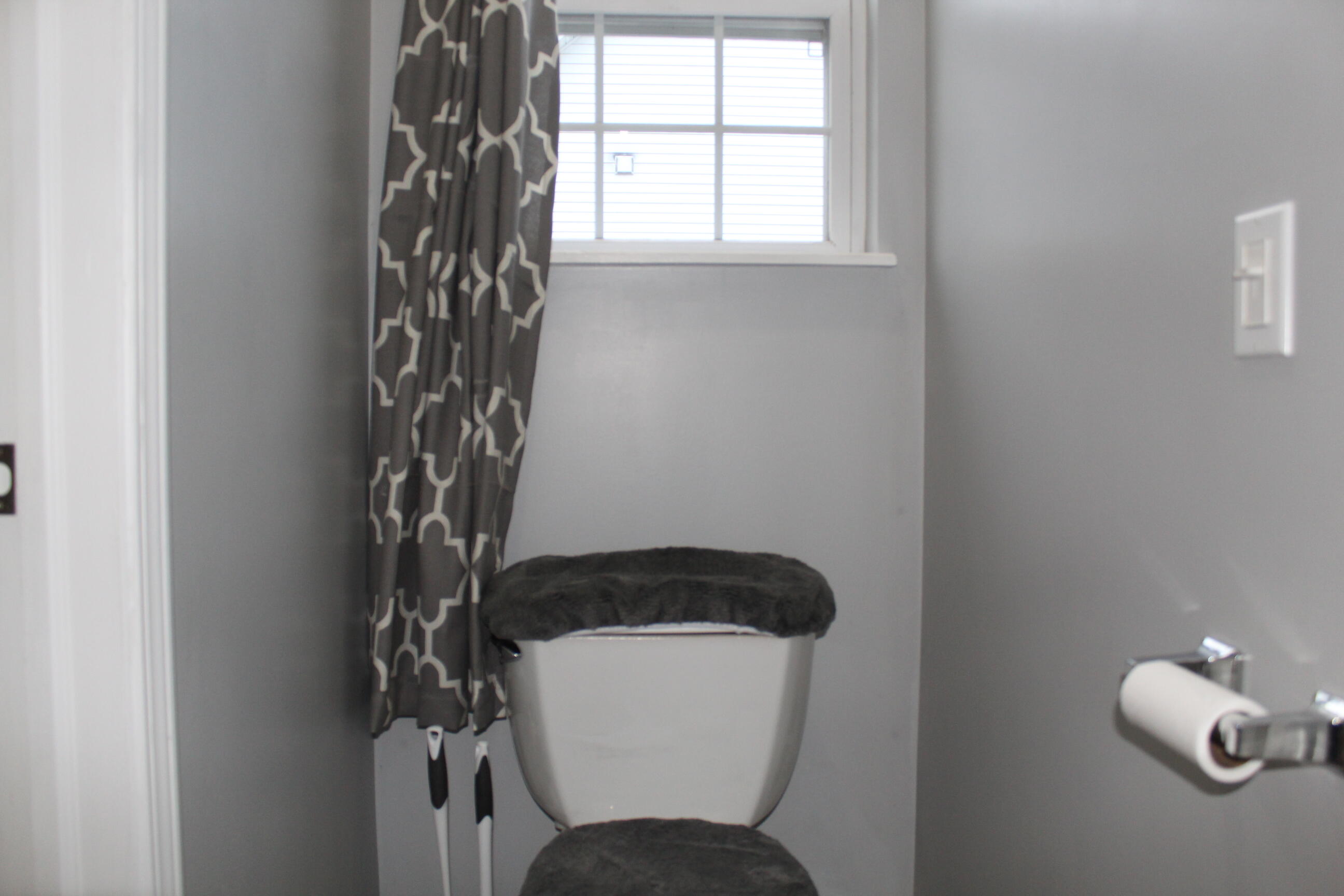 702 Beth Avenue Kalamazoo, MI 49004 - Photo 21 of 43 IMG_0176