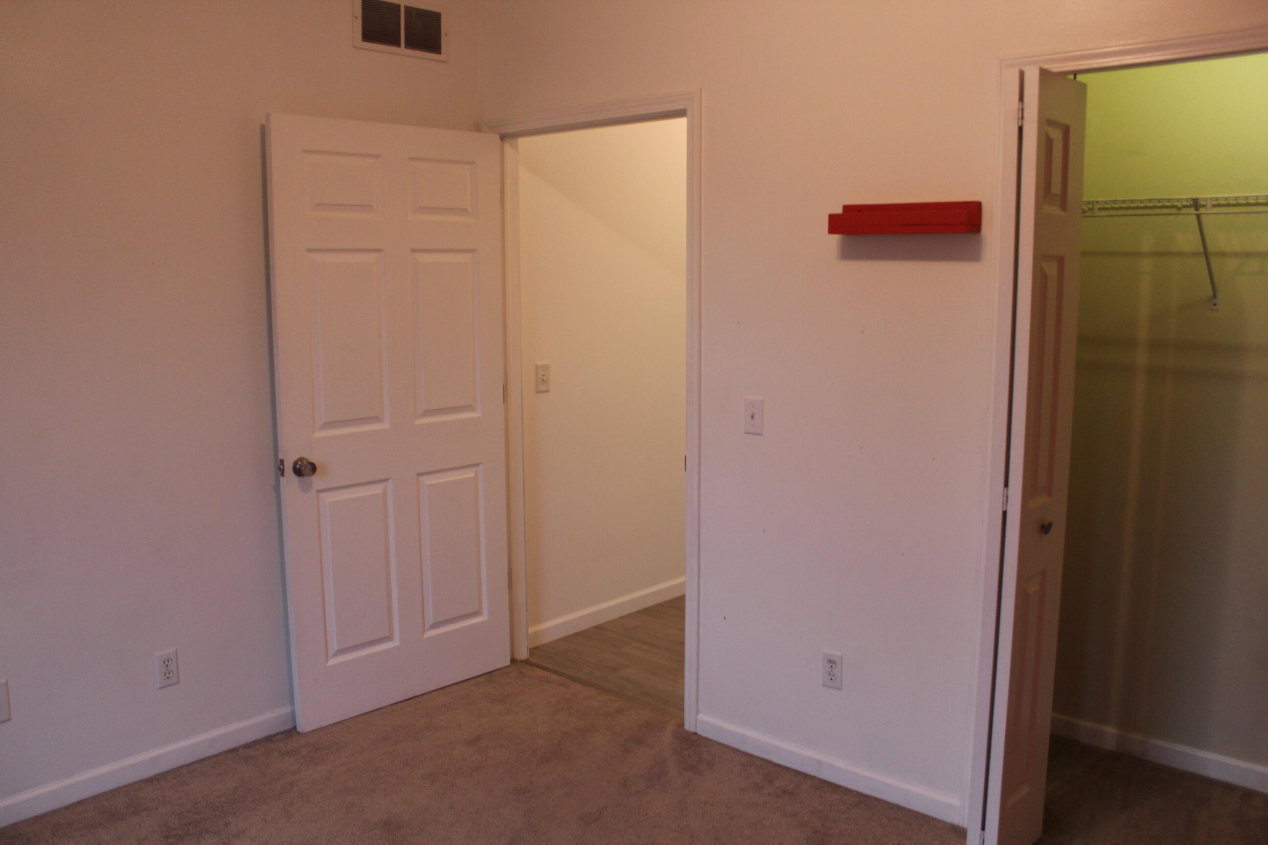 702 Beth Avenue Kalamazoo, MI 49004 - Photo 24 of 43 IMG_0182