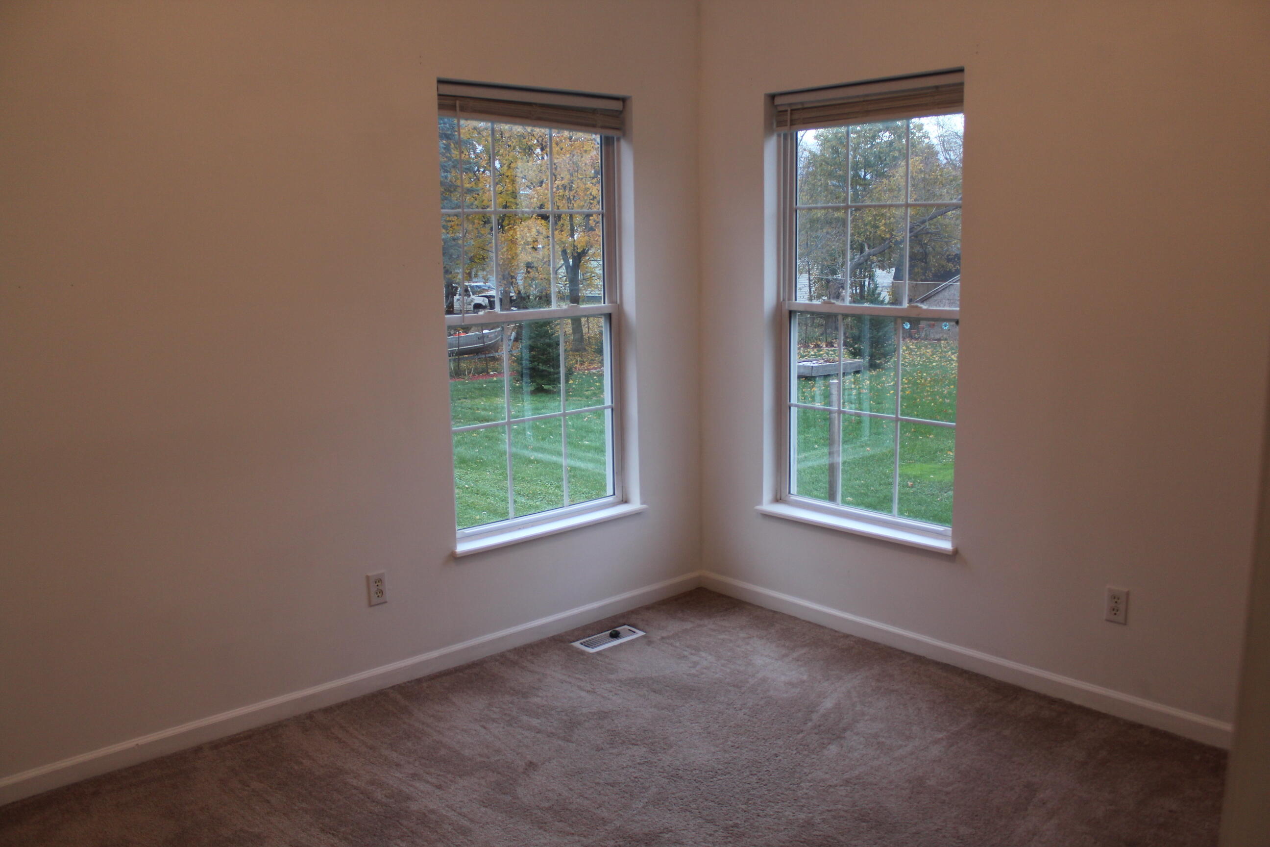 702 Beth Avenue Kalamazoo, MI 49004 - Photo 26 of 43 IMG_0184