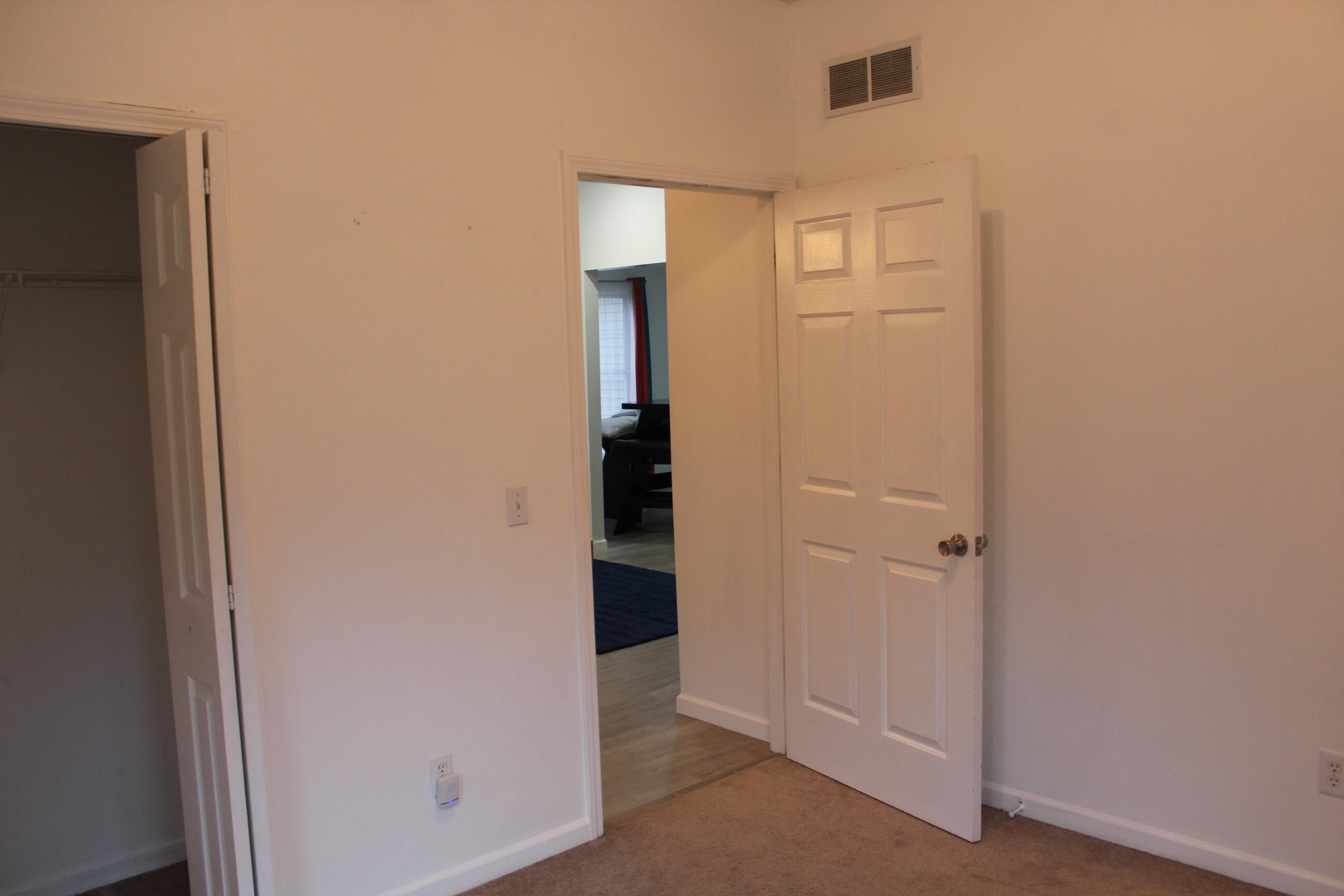 702 Beth Avenue Kalamazoo, MI 49004 - Photo 28 of 43 IMG_0187