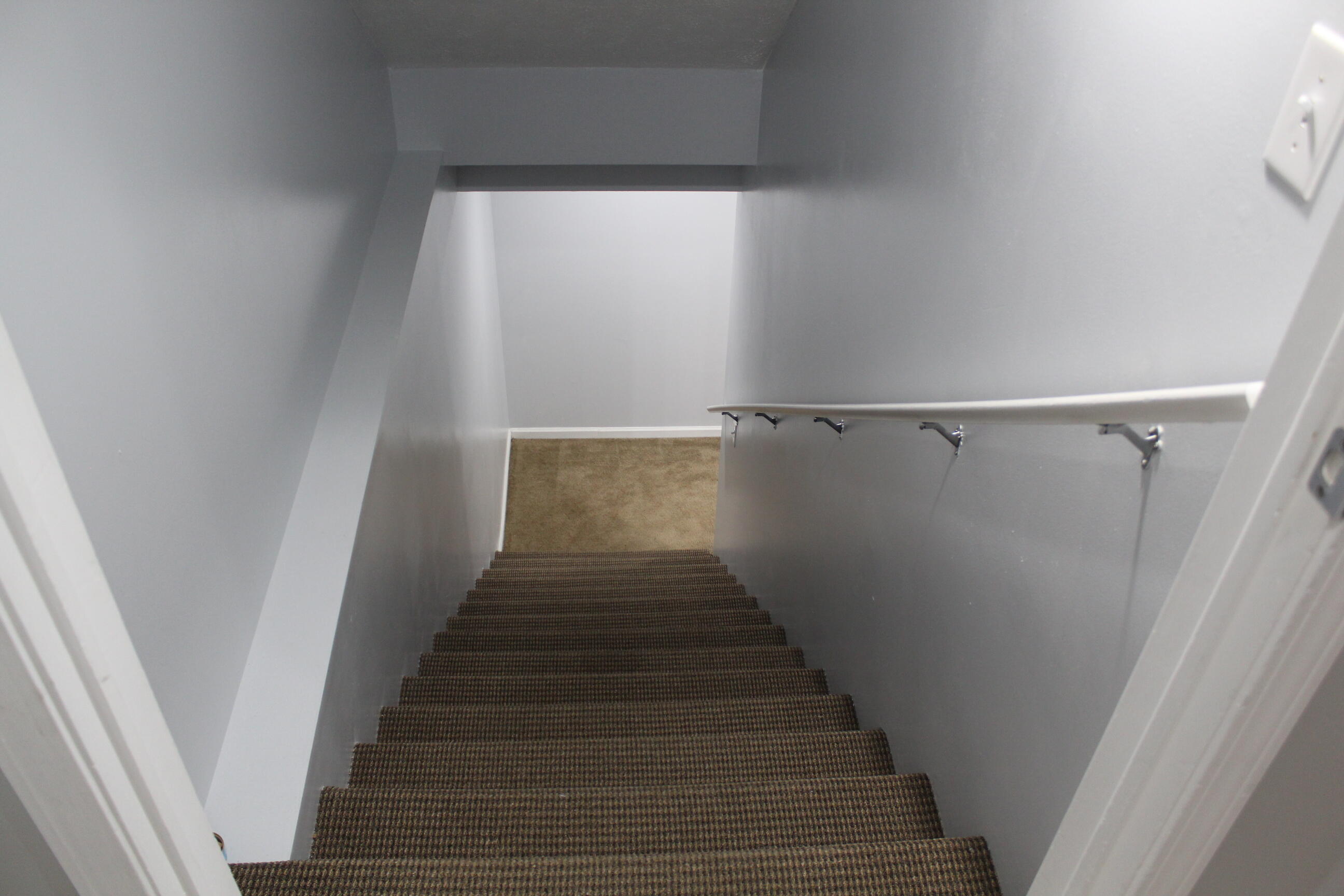 702 Beth Avenue Kalamazoo, MI 49004 - Photo 31 of 43 IMG_0195