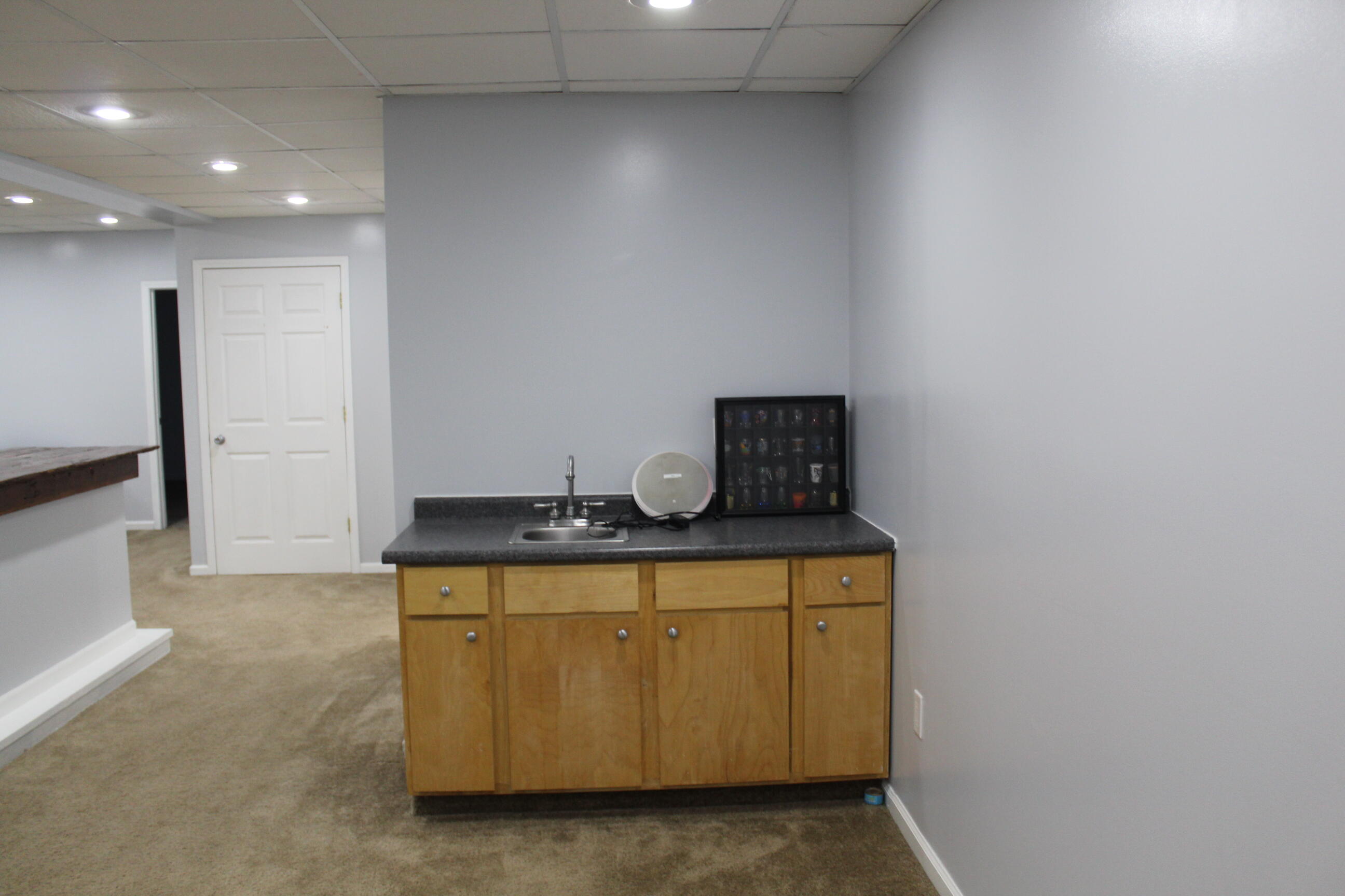 702 Beth Avenue Kalamazoo, MI 49004 - Photo 34 of 43 IMG_0201