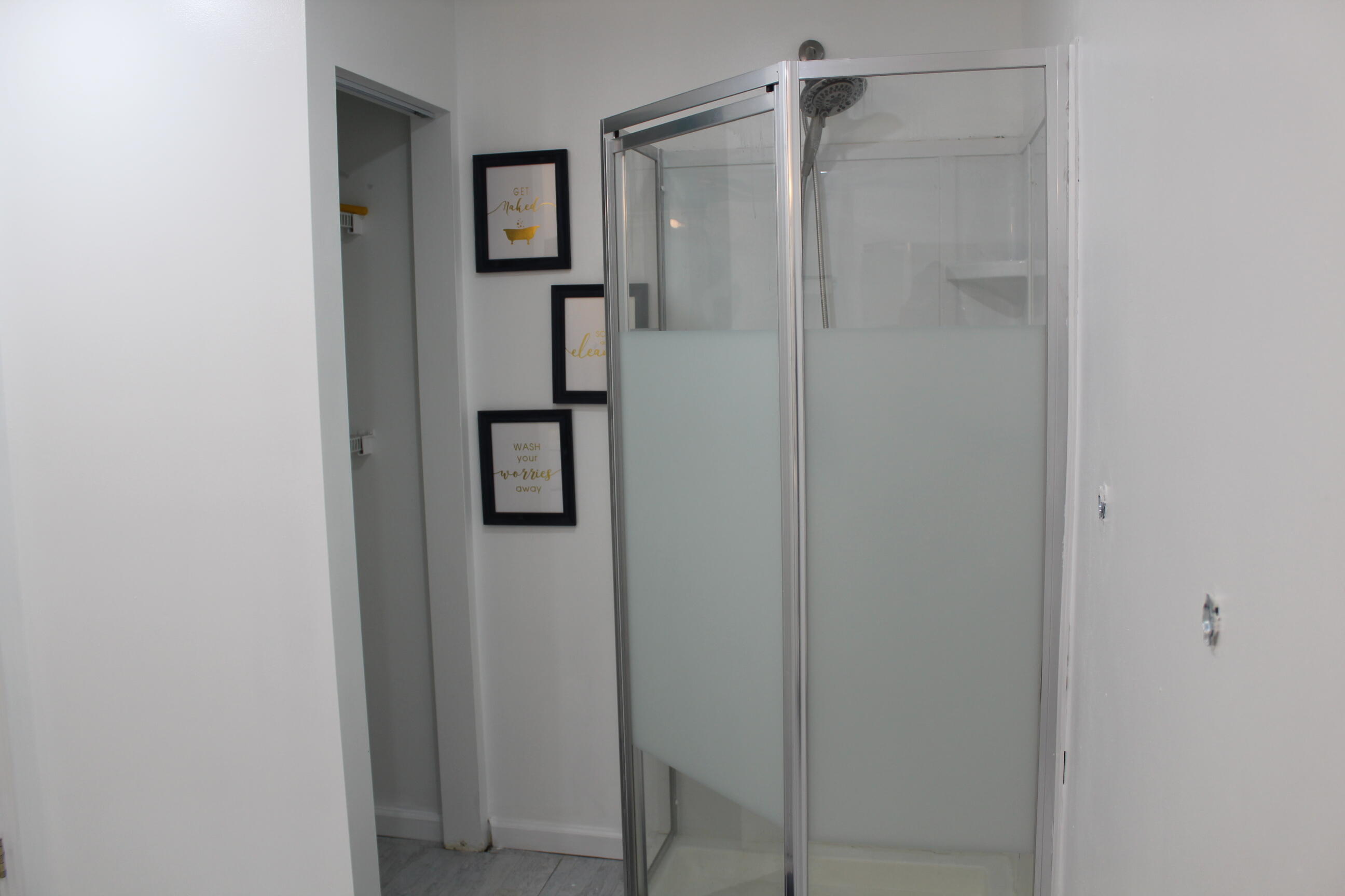 702 Beth Avenue Kalamazoo, MI 49004 - Photo 37 of 43 IMG_0203