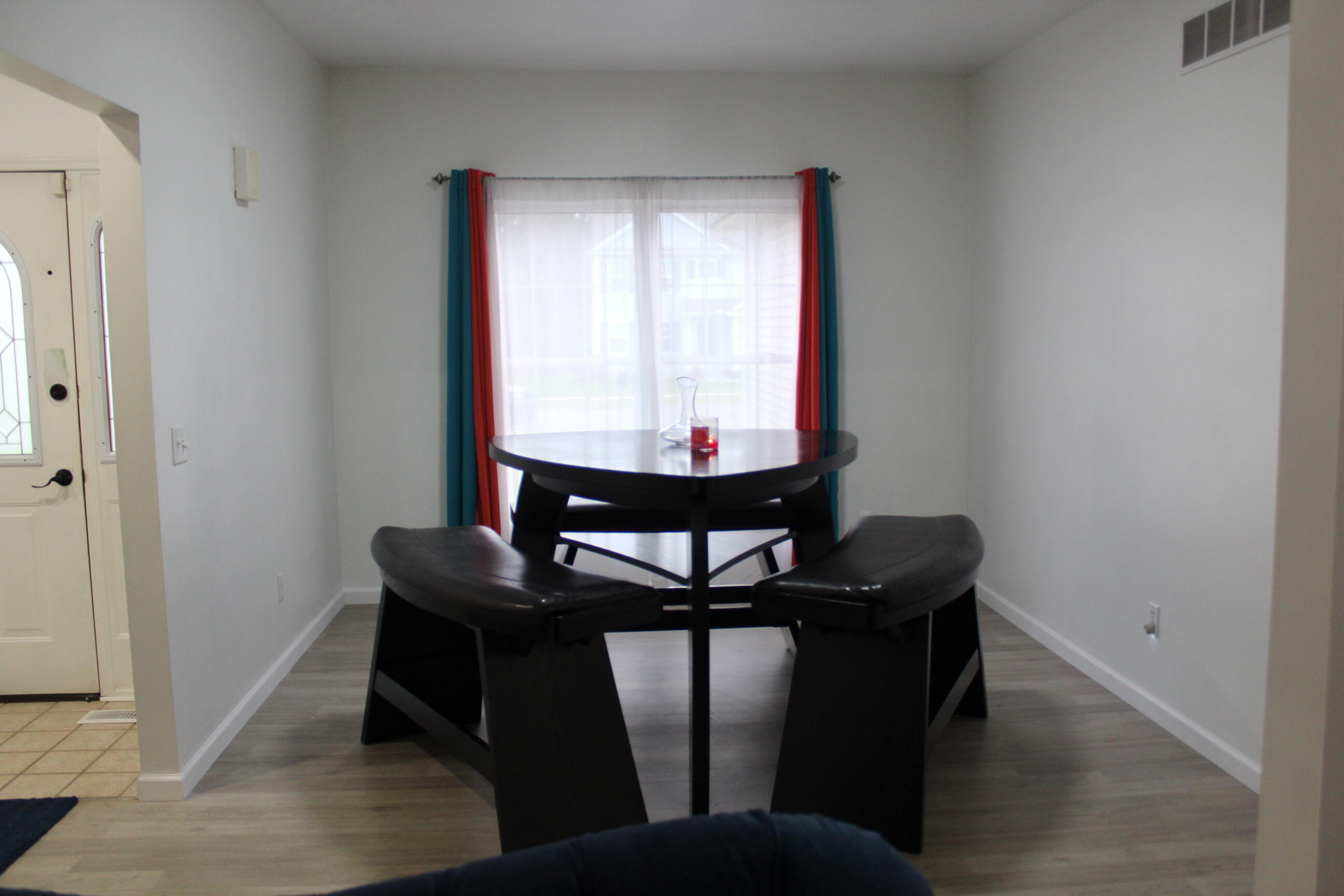 702 Beth Avenue Kalamazoo, MI 49004 - Photo 9 of 43 IMG_0157