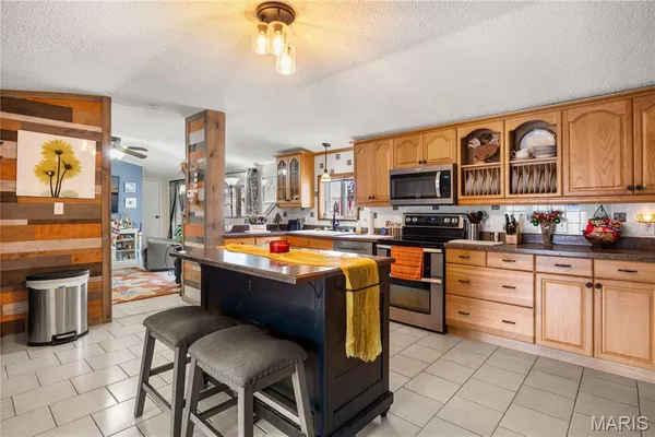 $393,000 | 186 Highlands Avenue, Camdenton, MO 65020