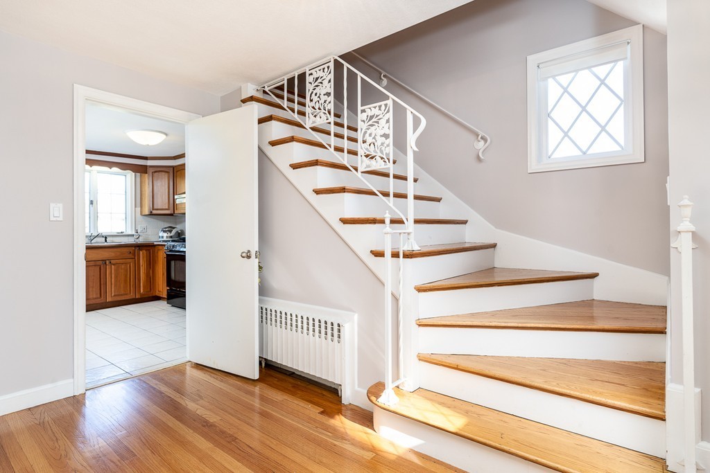 8 Hutchinson Road Winchester, MA 01890 - Photo 14 of 30