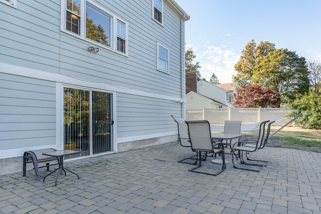 8 Hutchinson Road Winchester, MA 01890 - Photo 26 of 30