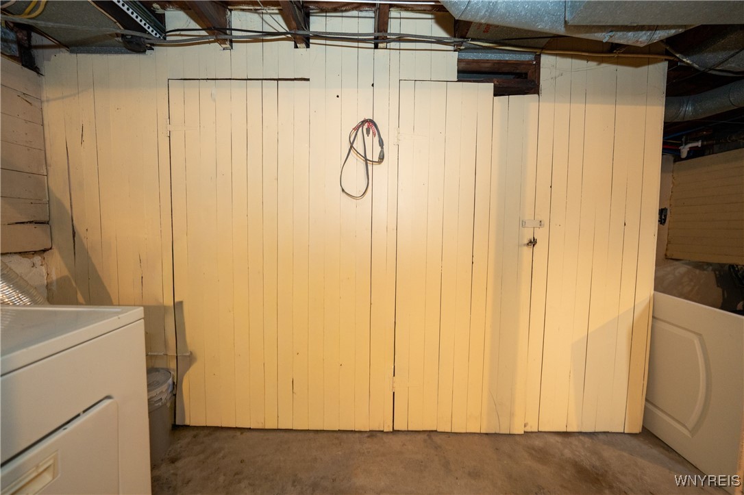 397 Sanders Road Buffalo, NY 14216 - Photo 38 of 44