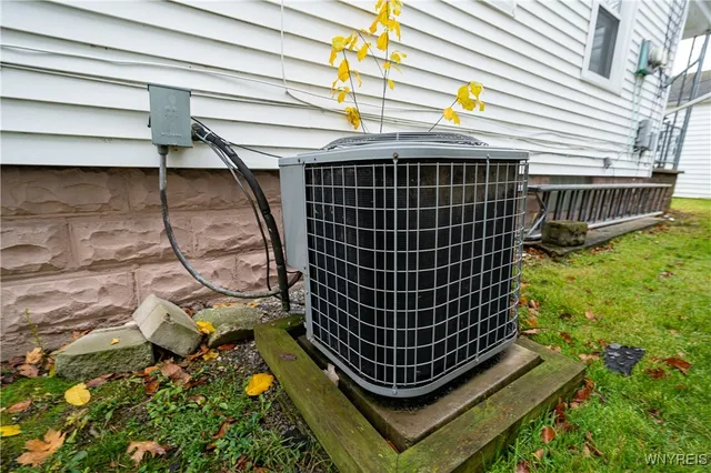 $299,900 | 397 Sanders Road, Buffalo, NY 14216