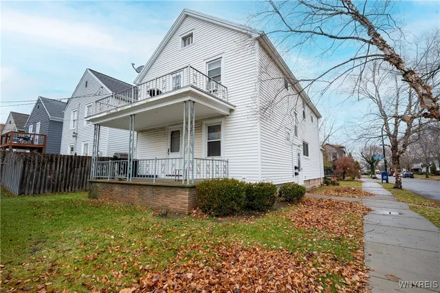 $299,900 | 397 Sanders Road, Buffalo, NY 14216