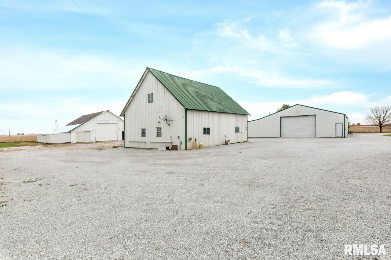 20606 Maysville Road Walcott, IA 52773 - Photo 6 of 50 Gallery Image 6