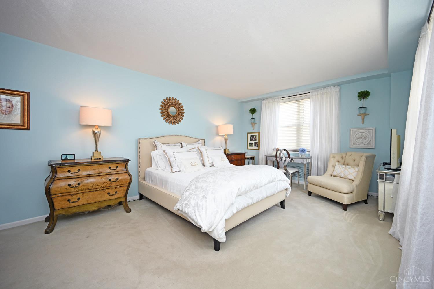 2444 Madison Road, Unit 602B Cincinnati, OH 45208 - Photo 19 of 28 Gallery Image 19