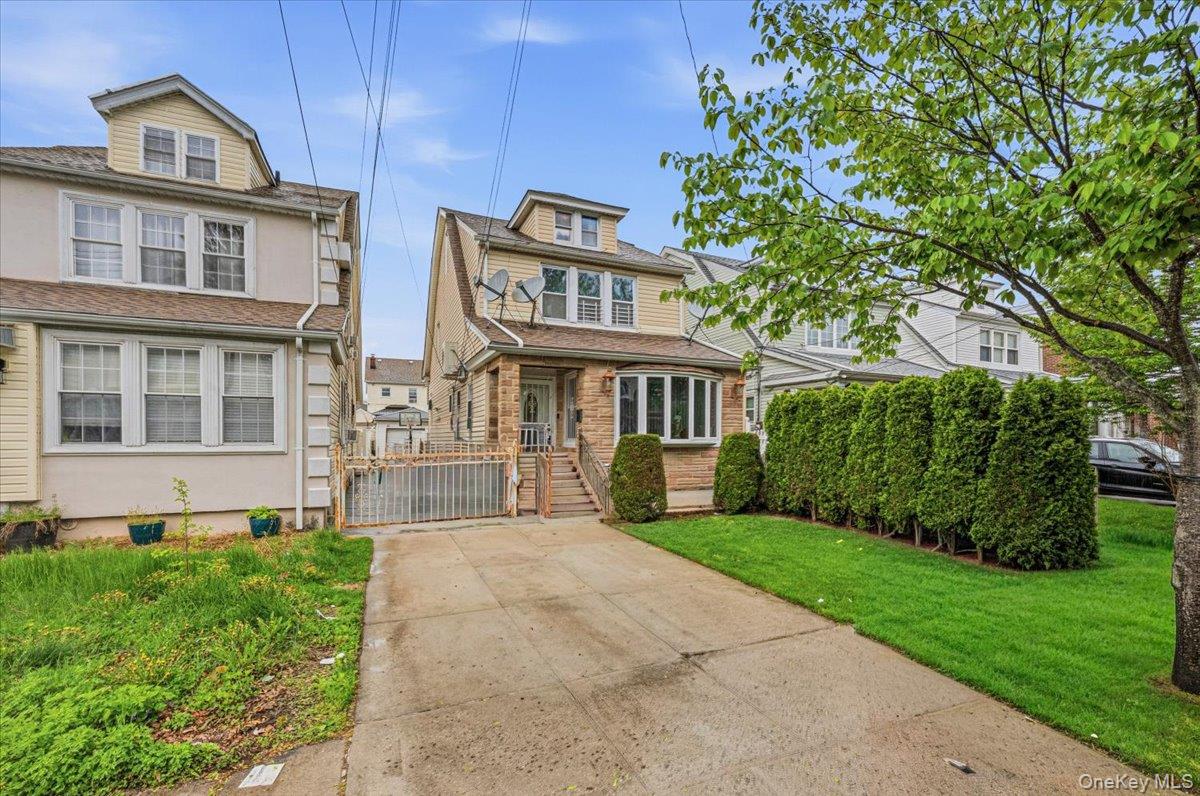 221-73 91st Road Queens, NY 11428 - Photo 28 of 33