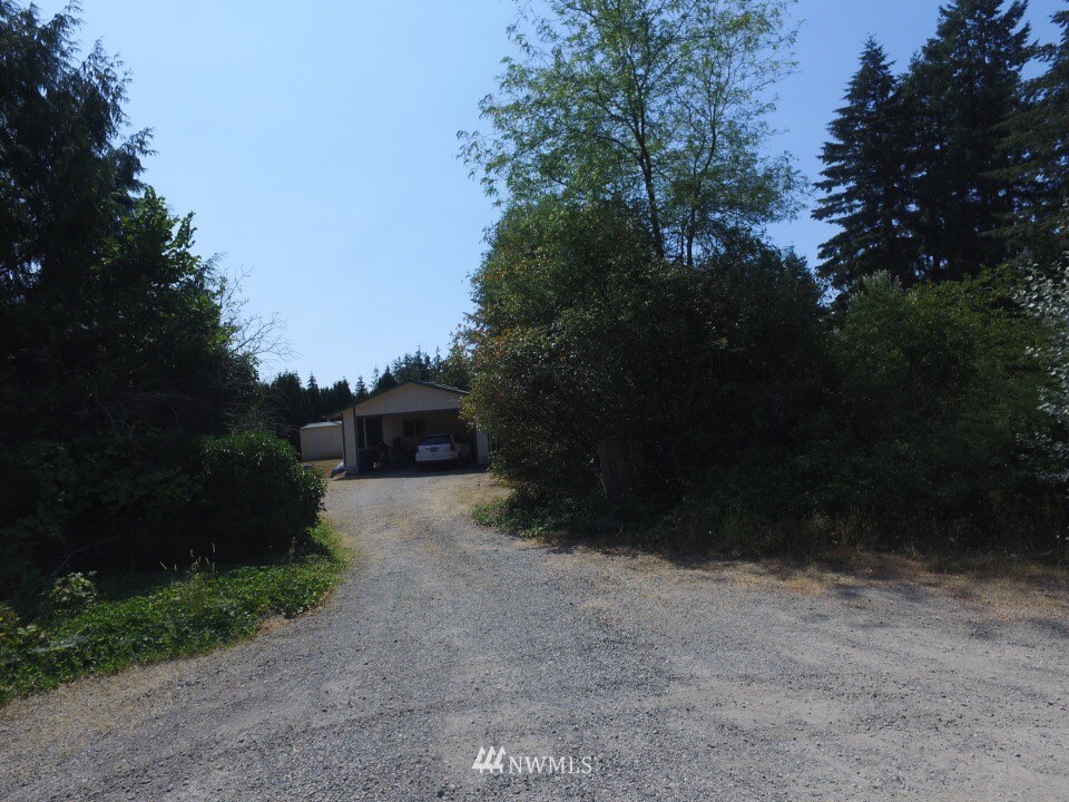 19315 Denmark Street Southwest Rochester, WA 98579 - Photo 9 of 13