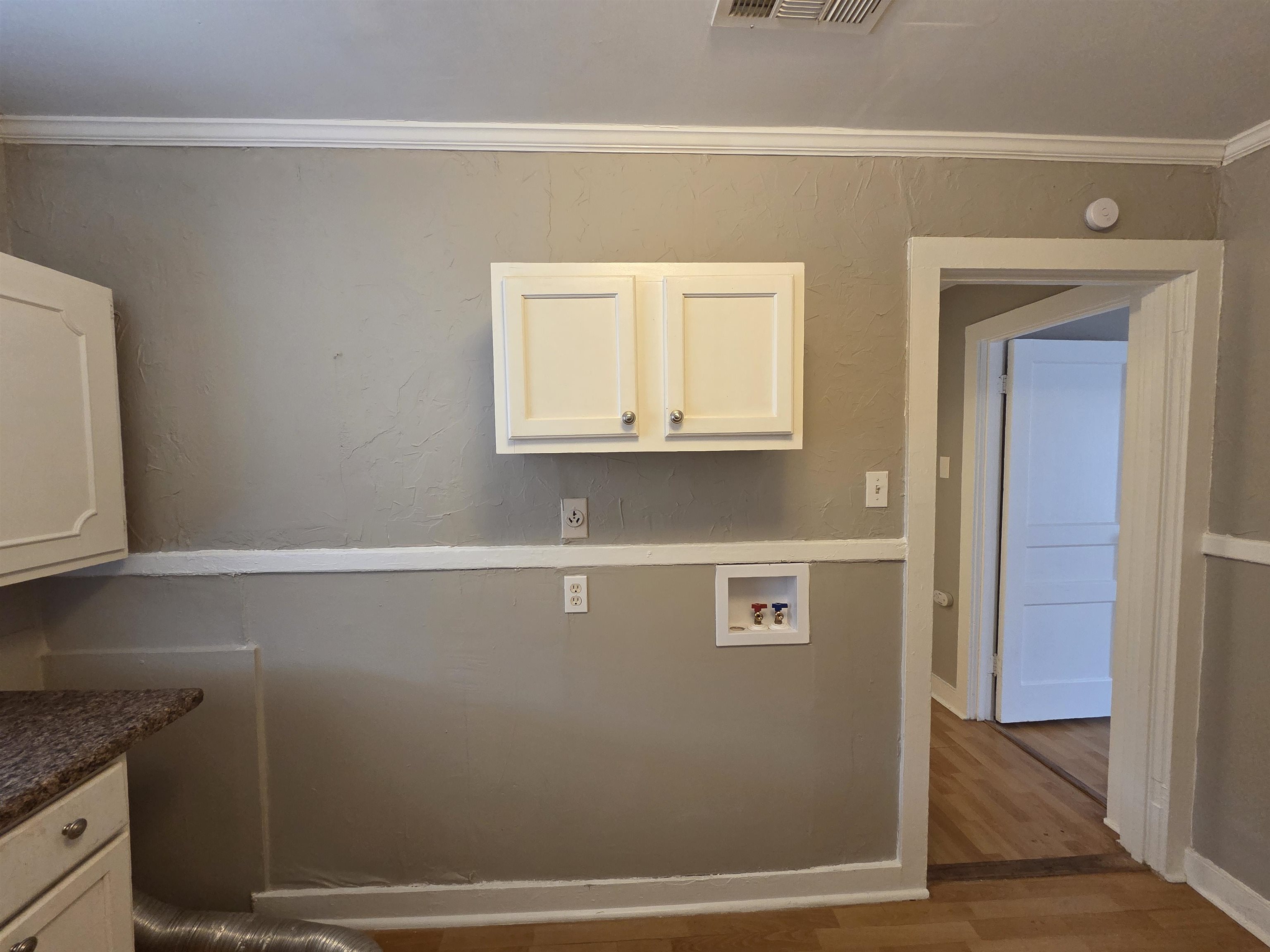 3458 Radford Road Memphis, TN 38111 - Photo 18 of 18 a view of washer and dryer