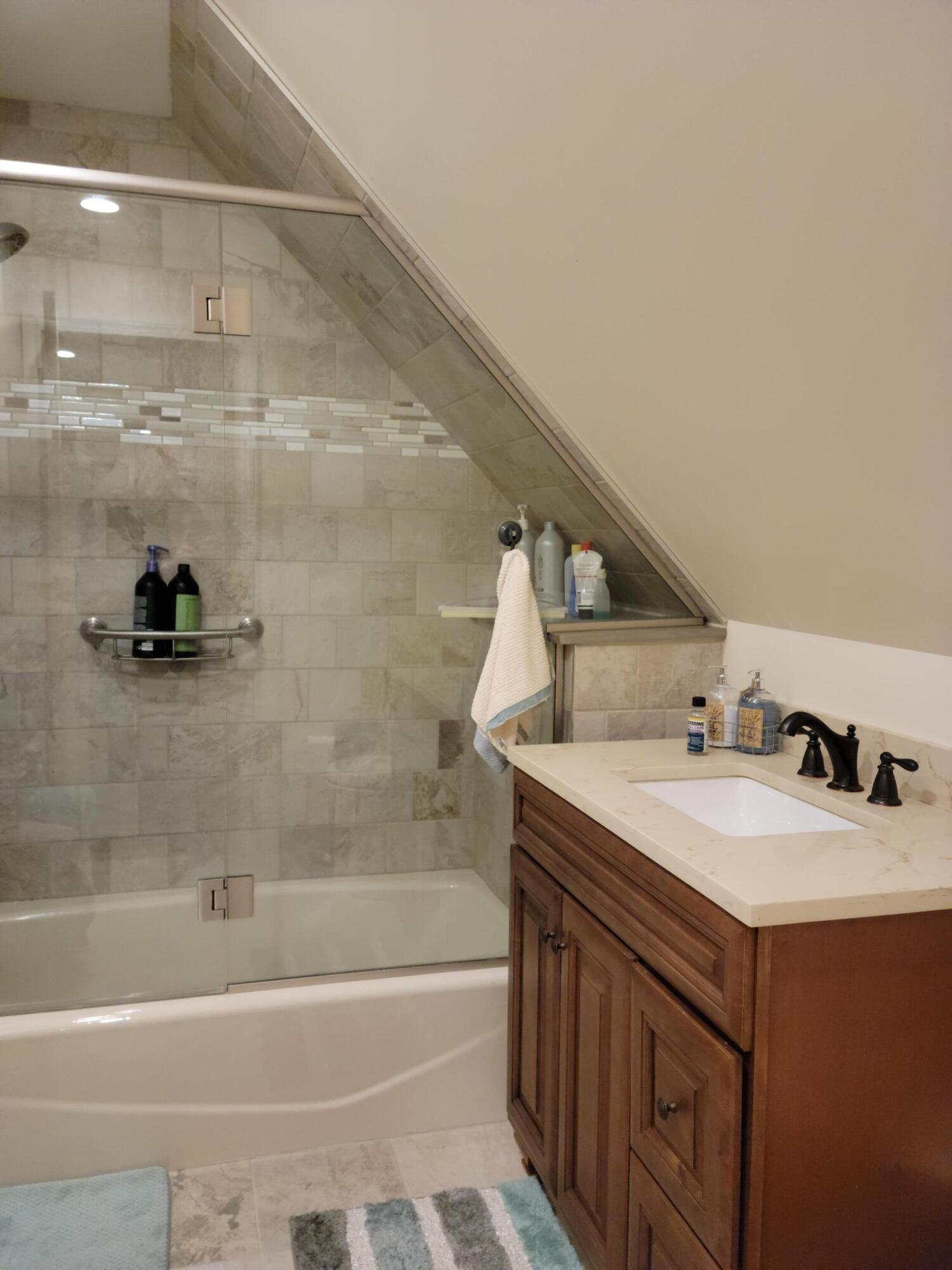 5 North Chester Road Chester, ME 04457 - Photo 59 of 107 2nd floor bathroom