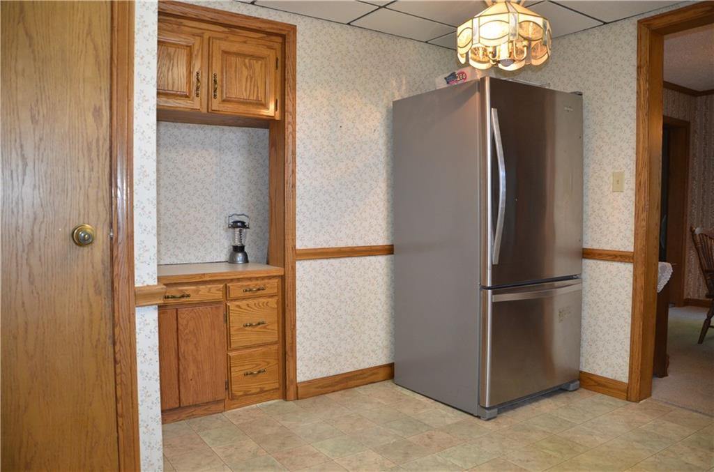 2255 Valley View Road Hermitage, PA 16148 - Photo 14 of 24 COFFEE BAR AREA
