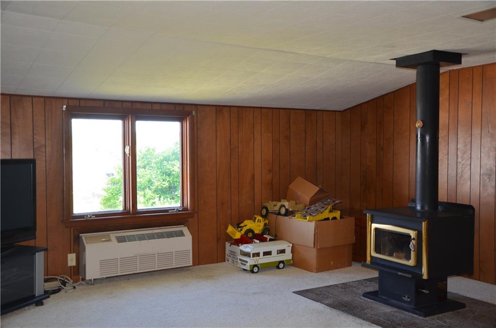 2255 Valley View Road Hermitage, PA 16148 - Photo 18 of 24 UPPER LEVEL FAMILY ROOM