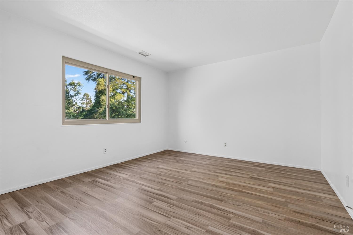 1713 Las Pravadas Court Santa Rosa, CA 95409 - Photo 23 of 32