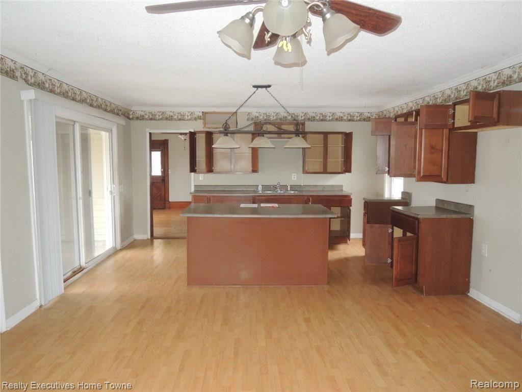 6911 Fargo Road Croswell, MI 48422 - Photo 19 of 19 DSCN6380.JPG