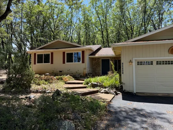 $319,000 | 14041 Druid Lane, Pine Grove, CA 95665