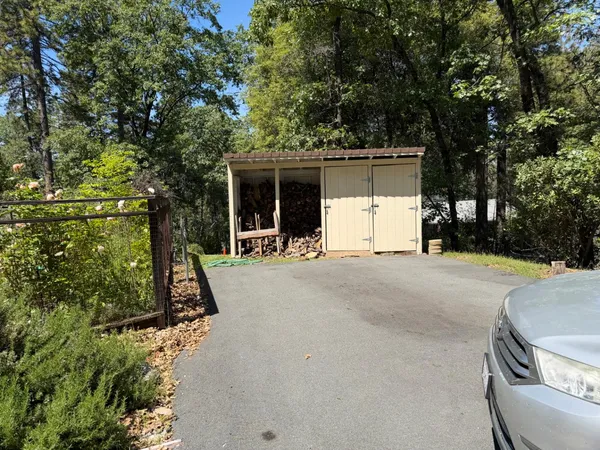 $319,000 | 14041 Druid Lane, Pine Grove, CA 95665