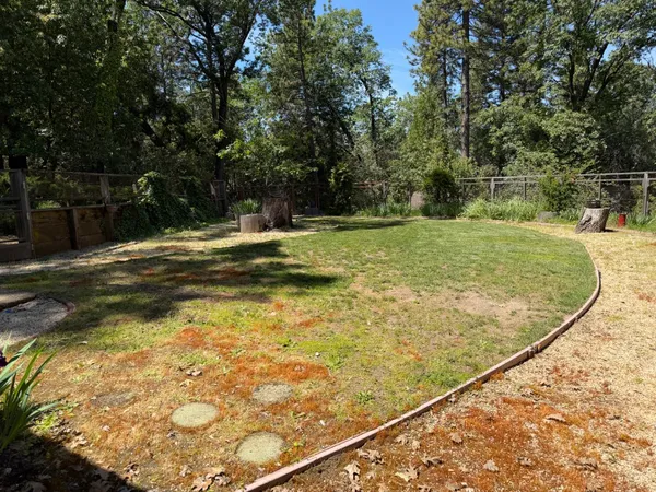 $319,000 | 14041 Druid Lane, Pine Grove, CA 95665