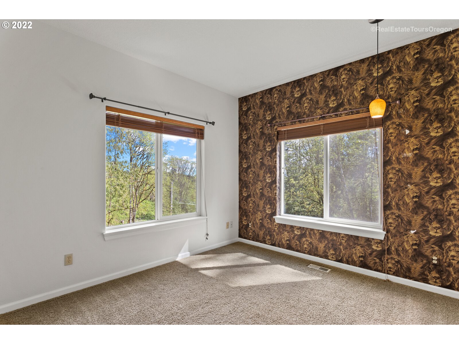 20250 Southwest Jaquith Road Newberg, OR 97132 - Photo 15 of 31 Gallery Image 15