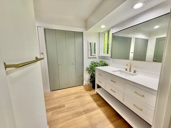 $409,000 | 740 Heritage Village, Unit B, Southbury, CT 06488