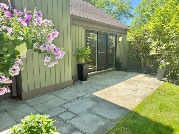 $409,000 | 740 Heritage Village, Unit B, Southbury, CT 06488