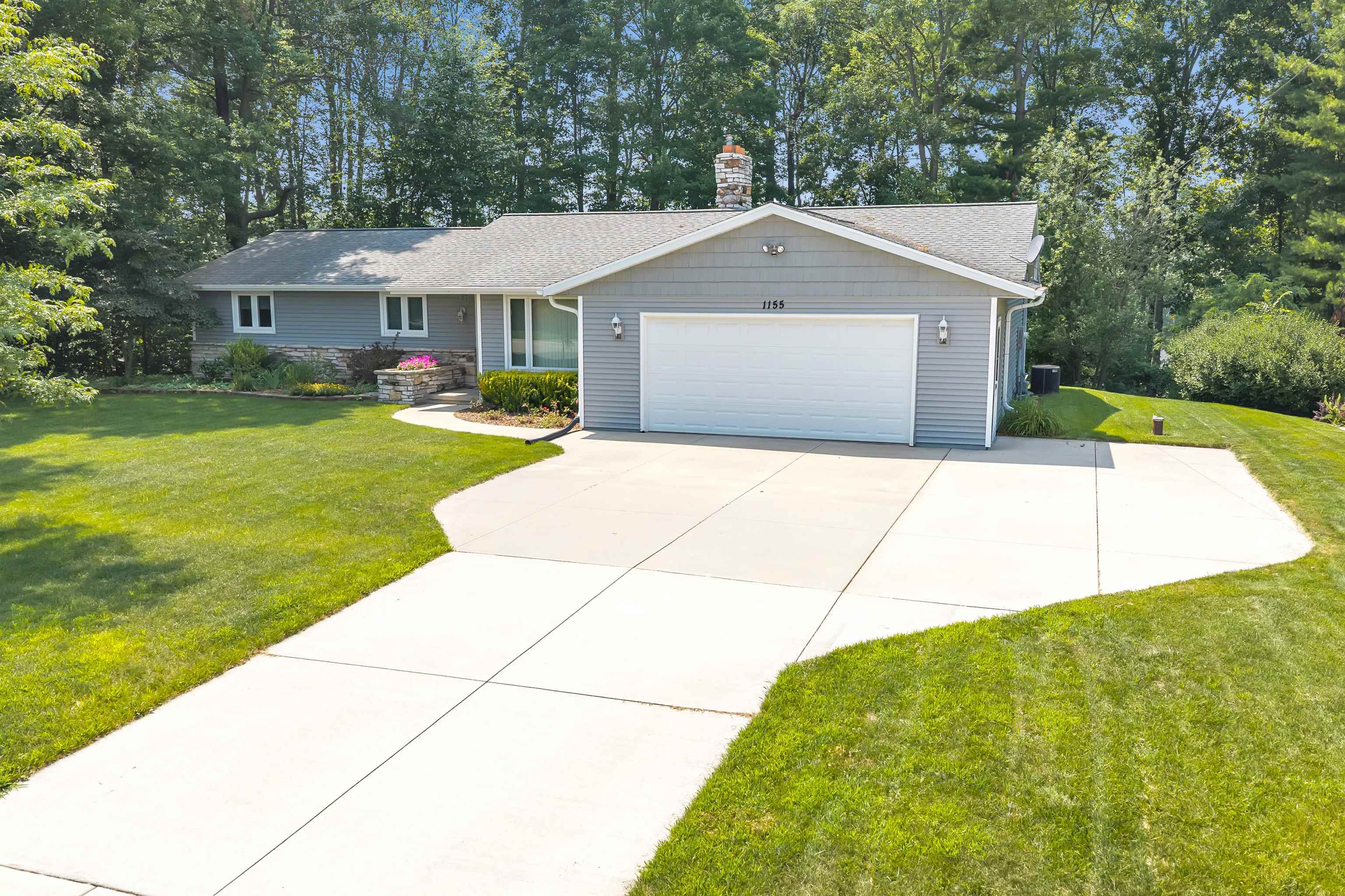 1155 Pinecrest Road Green Bay, WI 54313 - Photo 47 of 57