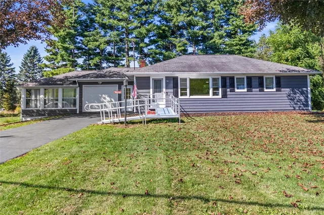 $220,000 | 946 Highway 88, Phelps, NY 14513