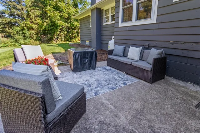 $220,000 | 946 Highway 88, Phelps, NY 14513