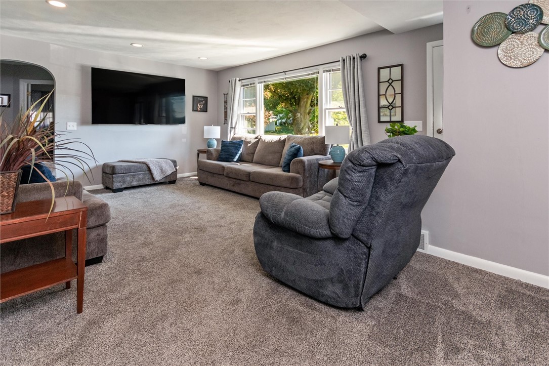 946 Highway 88 Phelps, NY 14513 - Photo 24 of 48 living room