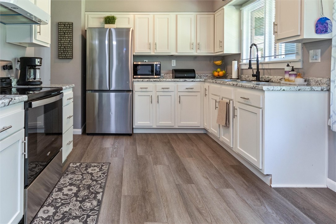 946 Highway 88 Phelps, NY 14513 - Photo 32 of 48 kitchen