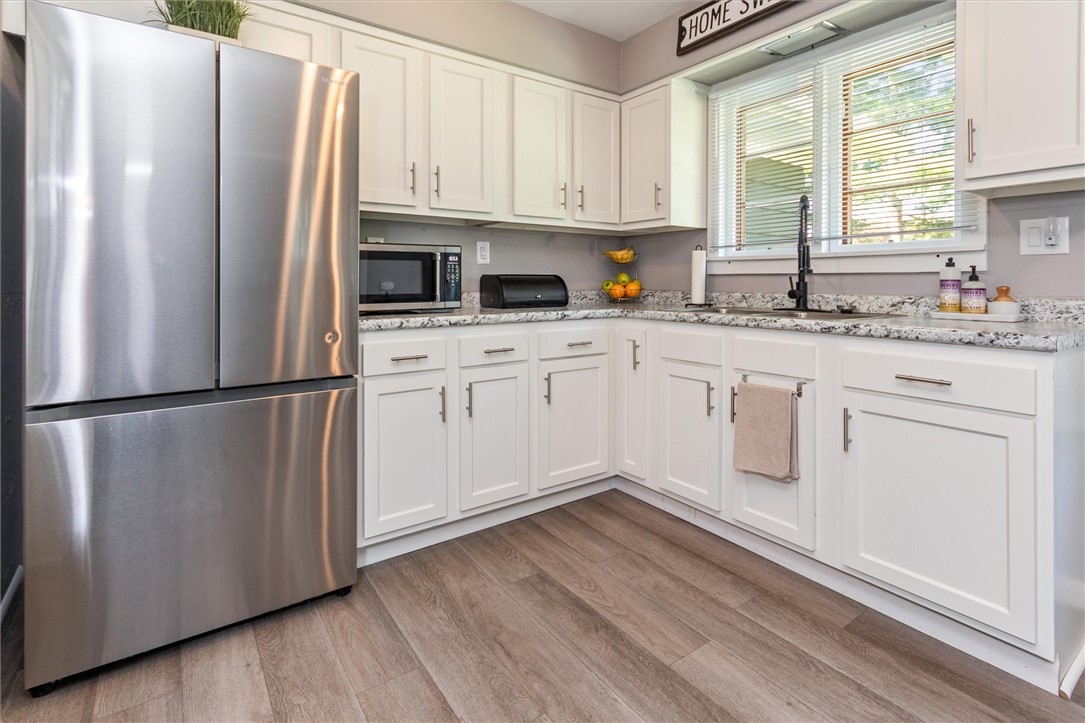 946 Highway 88 Phelps, NY 14513 - Photo 34 of 48 kitchen