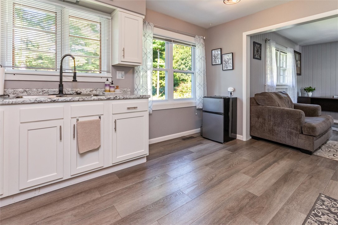 946 Highway 88 Phelps, NY 14513 - Photo 35 of 48 kitchen