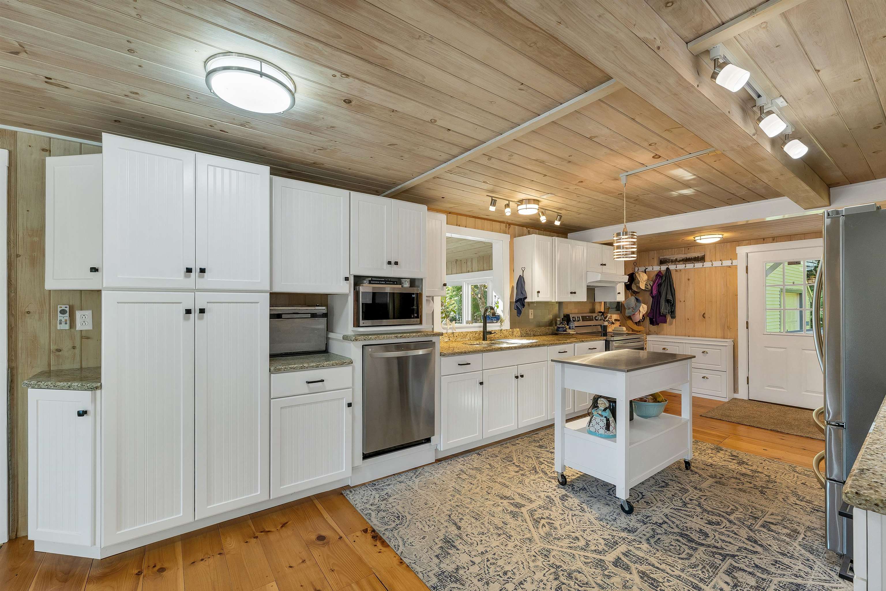 361 Round Pond Road Wakefield, NH 03830 - Photo 7 of 58 Gallery Image 7