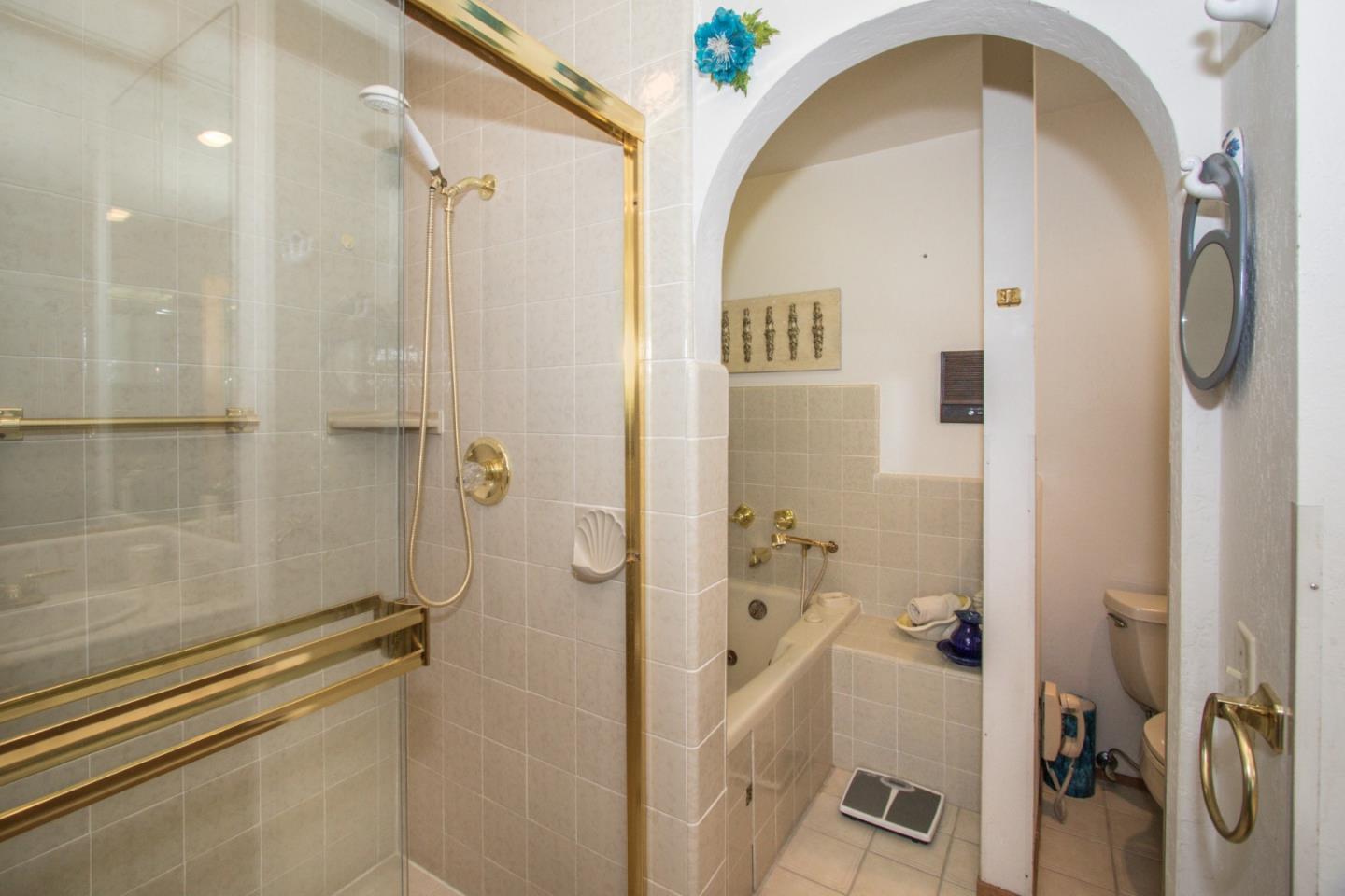 105 Mountain View Road Watsonville, CA 95076 - Photo 18 of 26 a bathroom with a shower