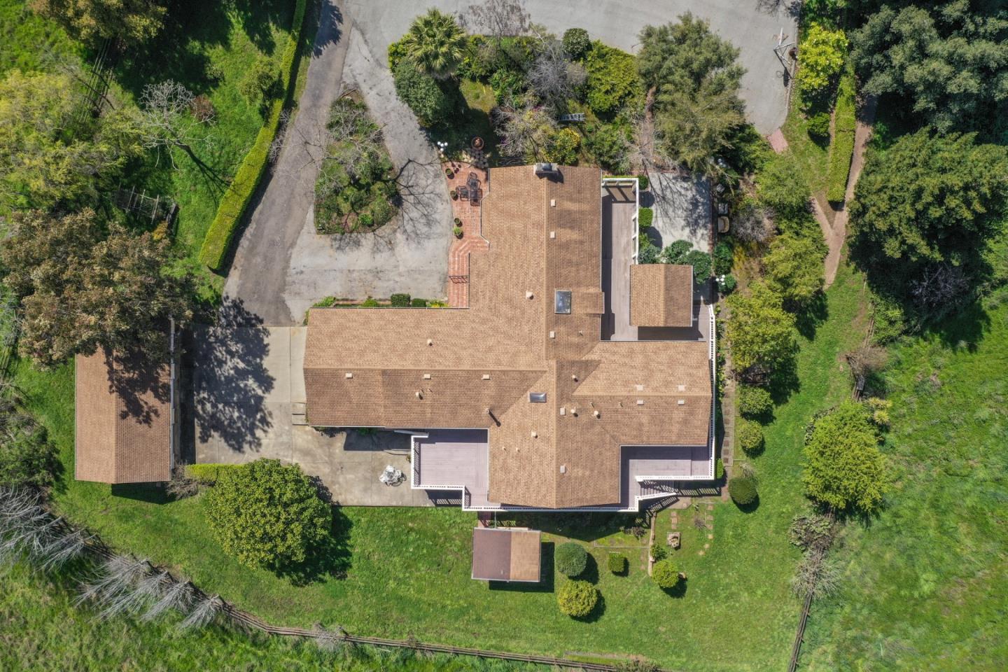 105 Mountain View Road Watsonville, CA 95076 - Photo 25 of 26 an aerial view of a house with a garden