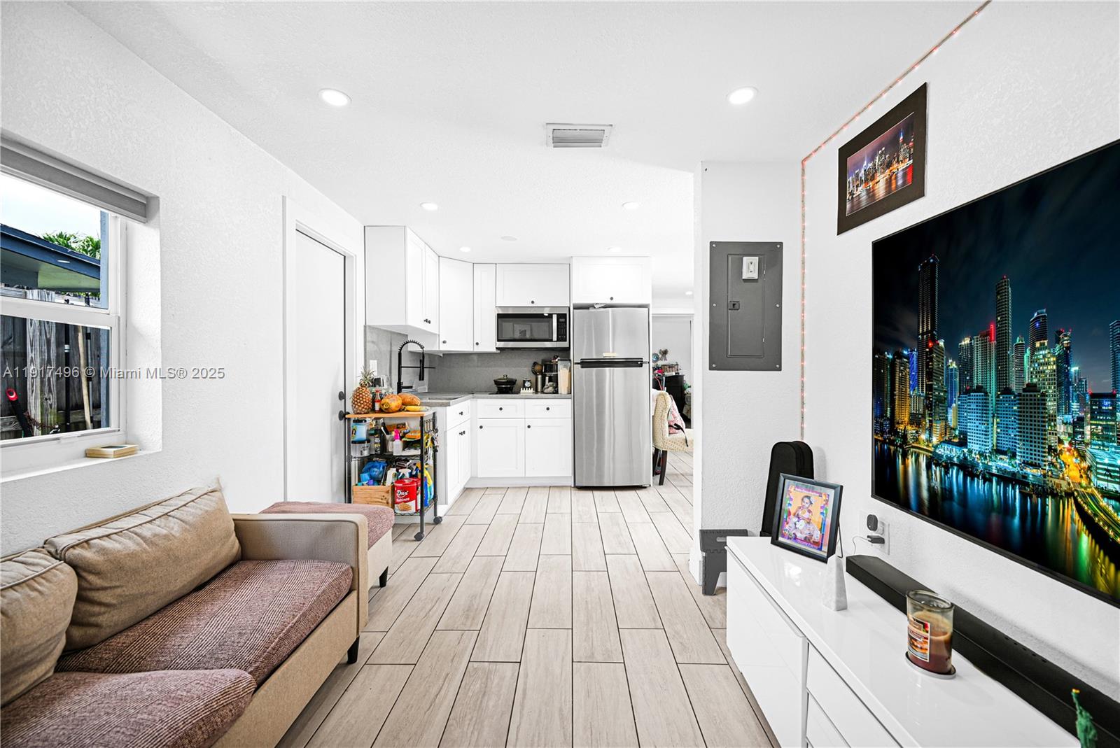 6501 Southwest 4th Street, Unit B Miami, FL 33144 - Photo 12 of 12