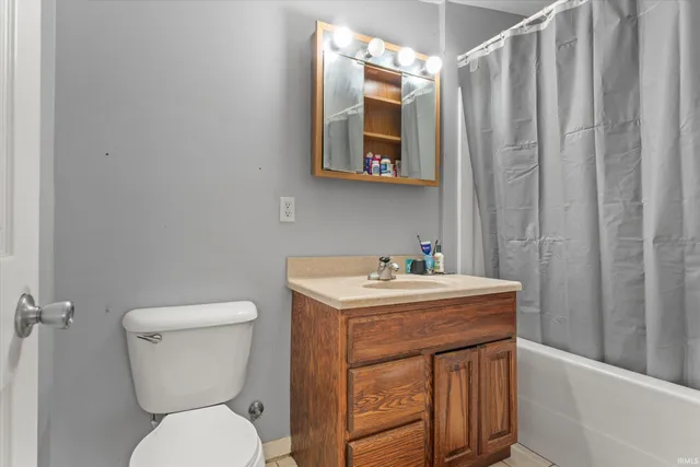 $225,000 | 52303 Hollyhock Road, South Bend, IN 46637