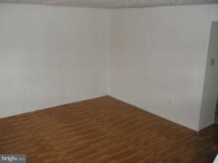 4028 Rustico Road Baltimore, MD 21220 - Photo 3 of 9 Living Room