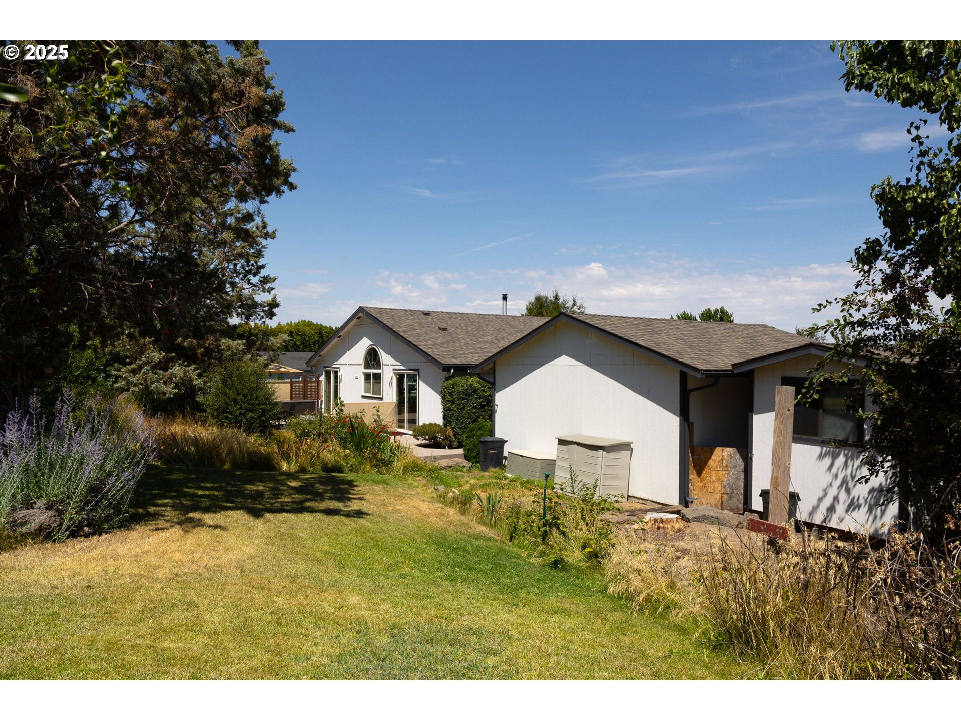 2636 Southwest Mariposa Loop Redmond, OR 97756 - Photo 29 of 44