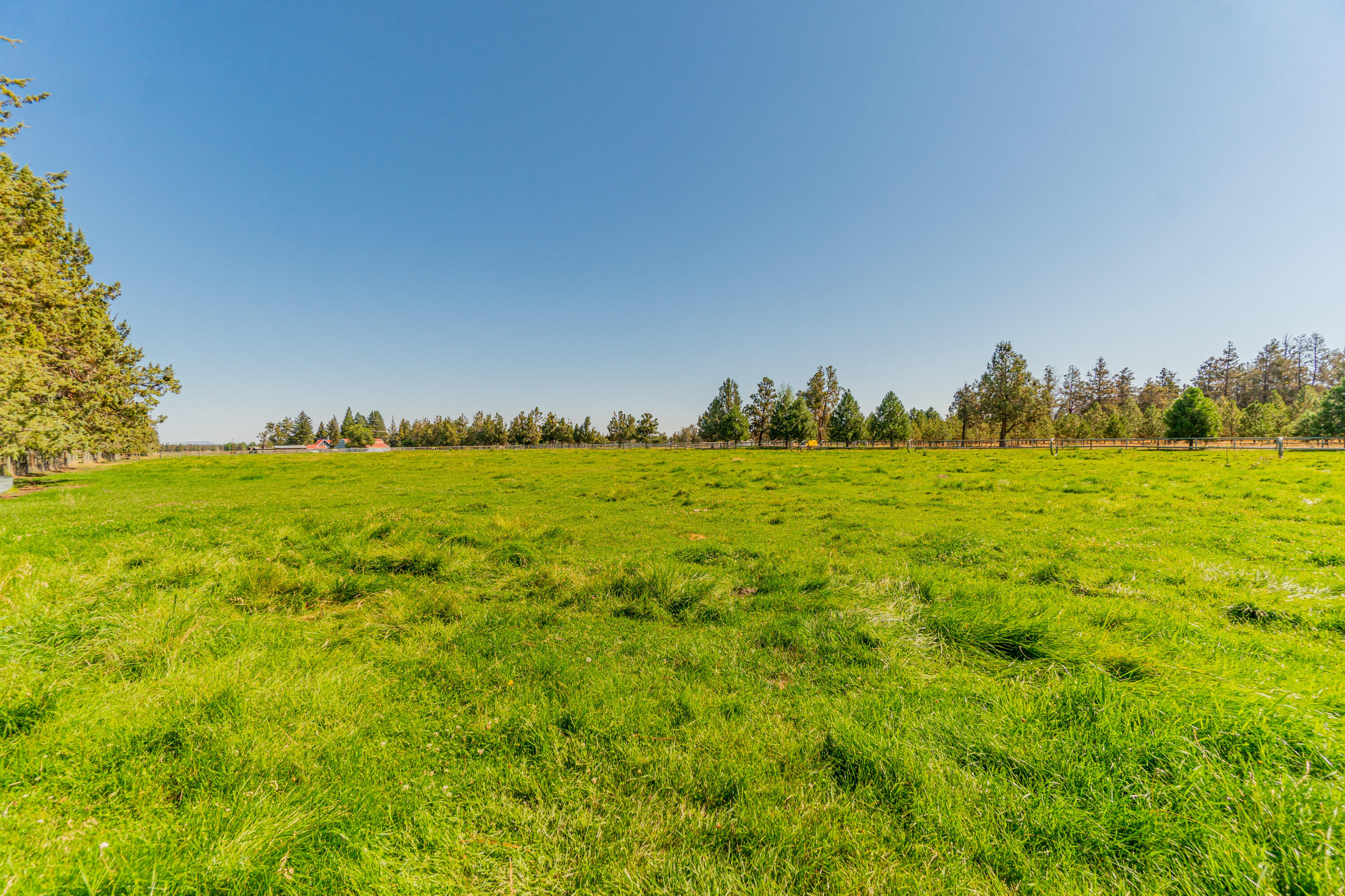 21621 Northeast Butler Market Road Bend, OR 97701 - Photo 57 of 79 112